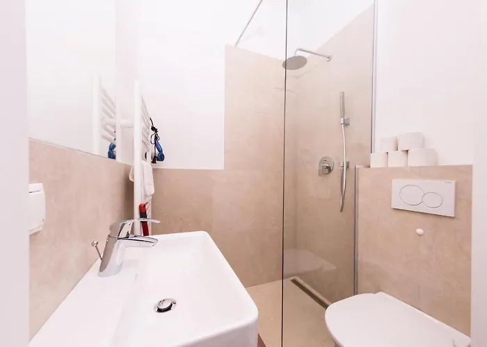 Heart Of Ottakring Apartment